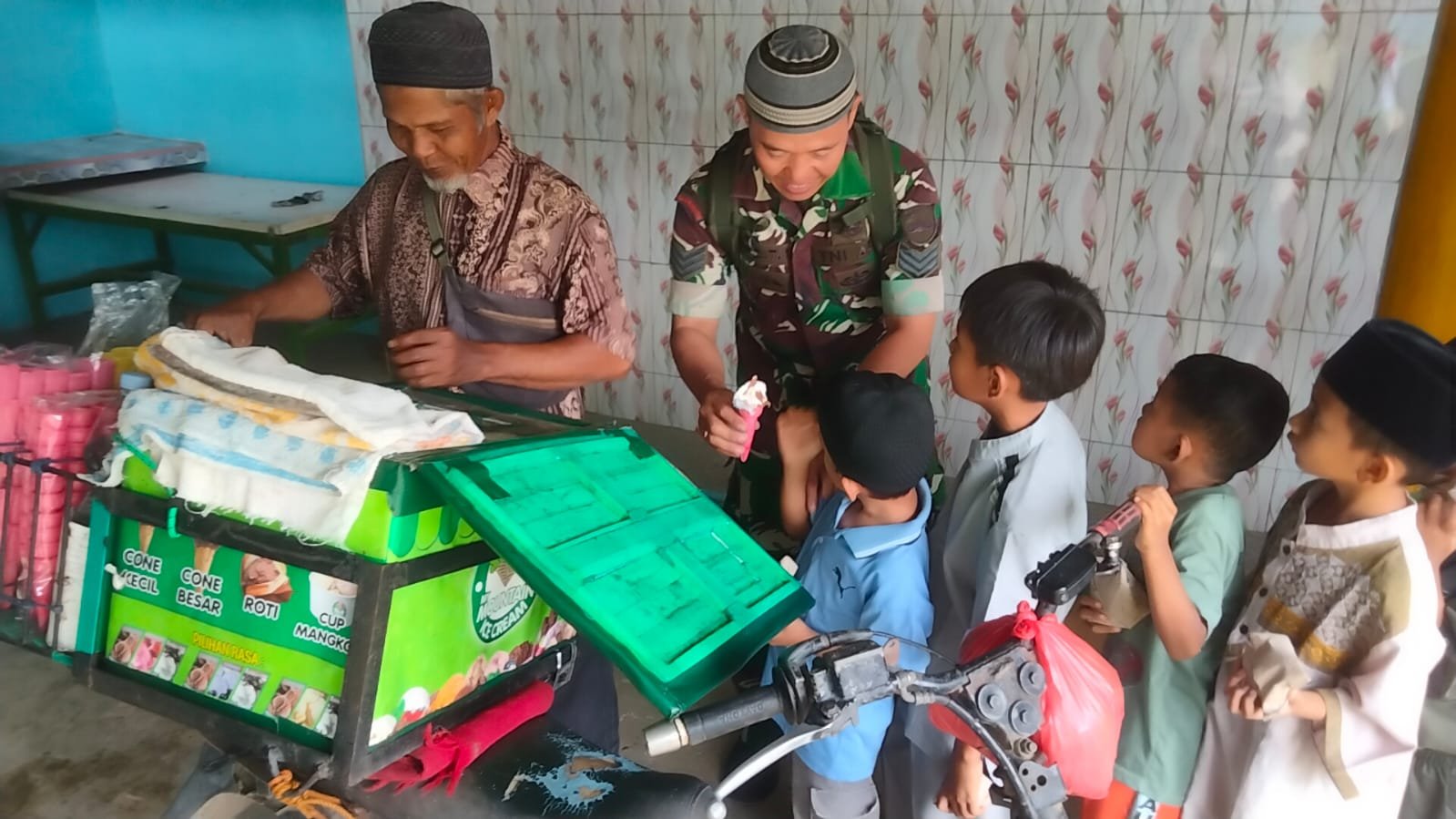 Koramil 19/BP Kodim 0204/DS Laksanakan Gerakan Sejuta Jumat Penuh Cinta
