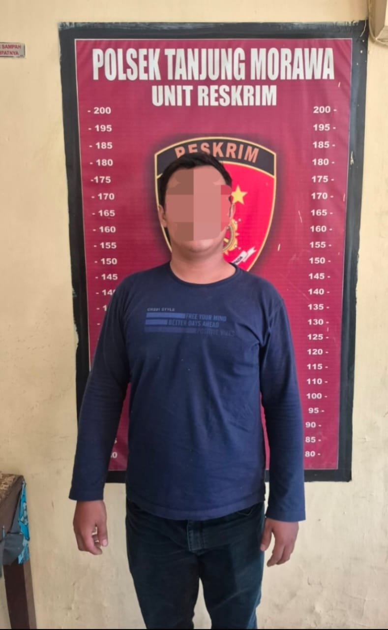 Terekam CCTV, Pelaku Pembakar Rumah Warga Diamankan Polisi Terekam CCTV, Pelaku Pembakar Rumah Warga Diamankan Polisi