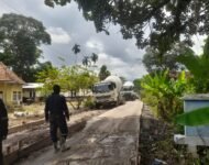 Gerak Cepat PUPR Ogan ilir Tangani Jalan Rusak di Desa Kotadaro 1 kecamatan Rantau Panjang