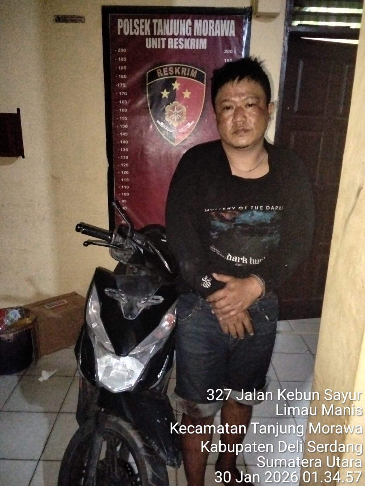 Jambret HP, Dikejar Polisi, Ditangkap di Simpang Abu Nawas