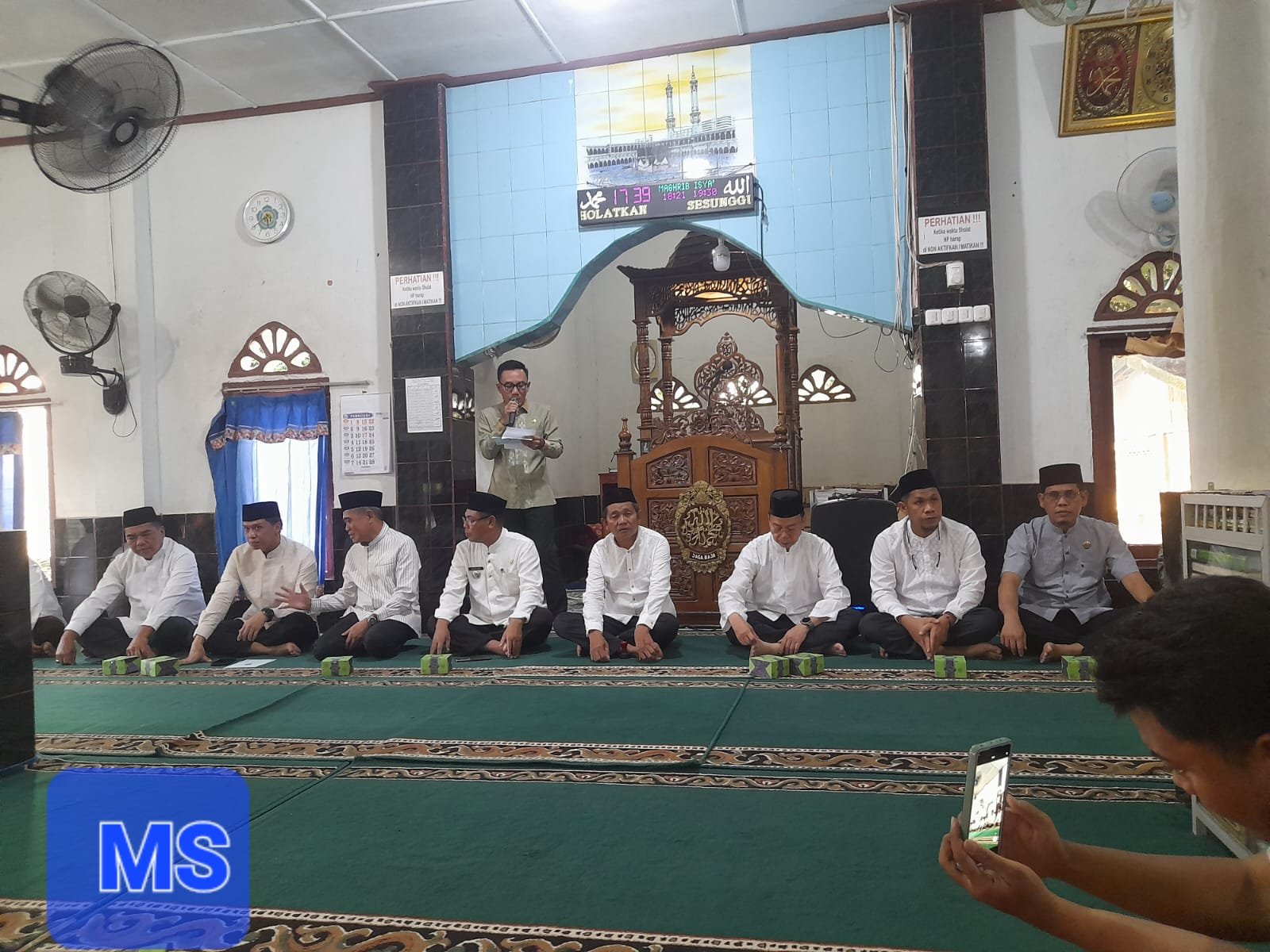 Safari Ramadan 1447 H, Wabub Ardani Bersama DPRI Silaturahim dengan Jamaah Masjid Syuhada Desa Jaga Raja