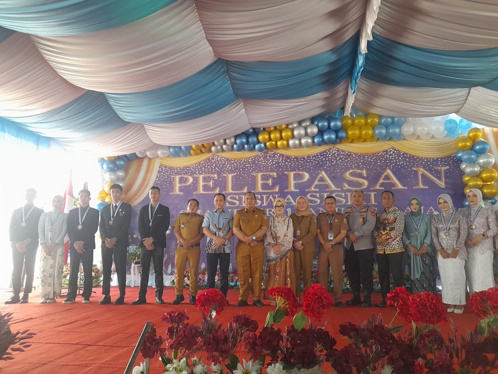 Pelepasan Siswa-Siswi Kelas Xll SMAN 1 Tanjung Raja Kabupaten Ogan Ilir, Pelepasan Siswa-Siswi Kelas Xll SMAN 1 Tanjung Raja Kabupaten Ogan Ilir,