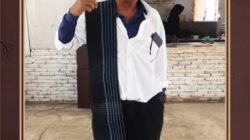 Tumpak Situmorang Gunakan Kembali Ulos Suri Suri Sebagai Hande Hande Untuk Ulaon Adat Keluarga Tumpak Situmorang Gunakan Kembali Ulos Suri Suri Sebagai Hande Hande Untuk Ulaon Adat Keluarga