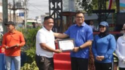 Peringatan Hari Koperasi Nasional Ke-79, Camat Kutalimbaru Terima Penghargaan KDKMP Peringatan Hari Koperasi Nasional Ke-79, Camat Kutalimbaru Terima Penghargaan KDKMP
