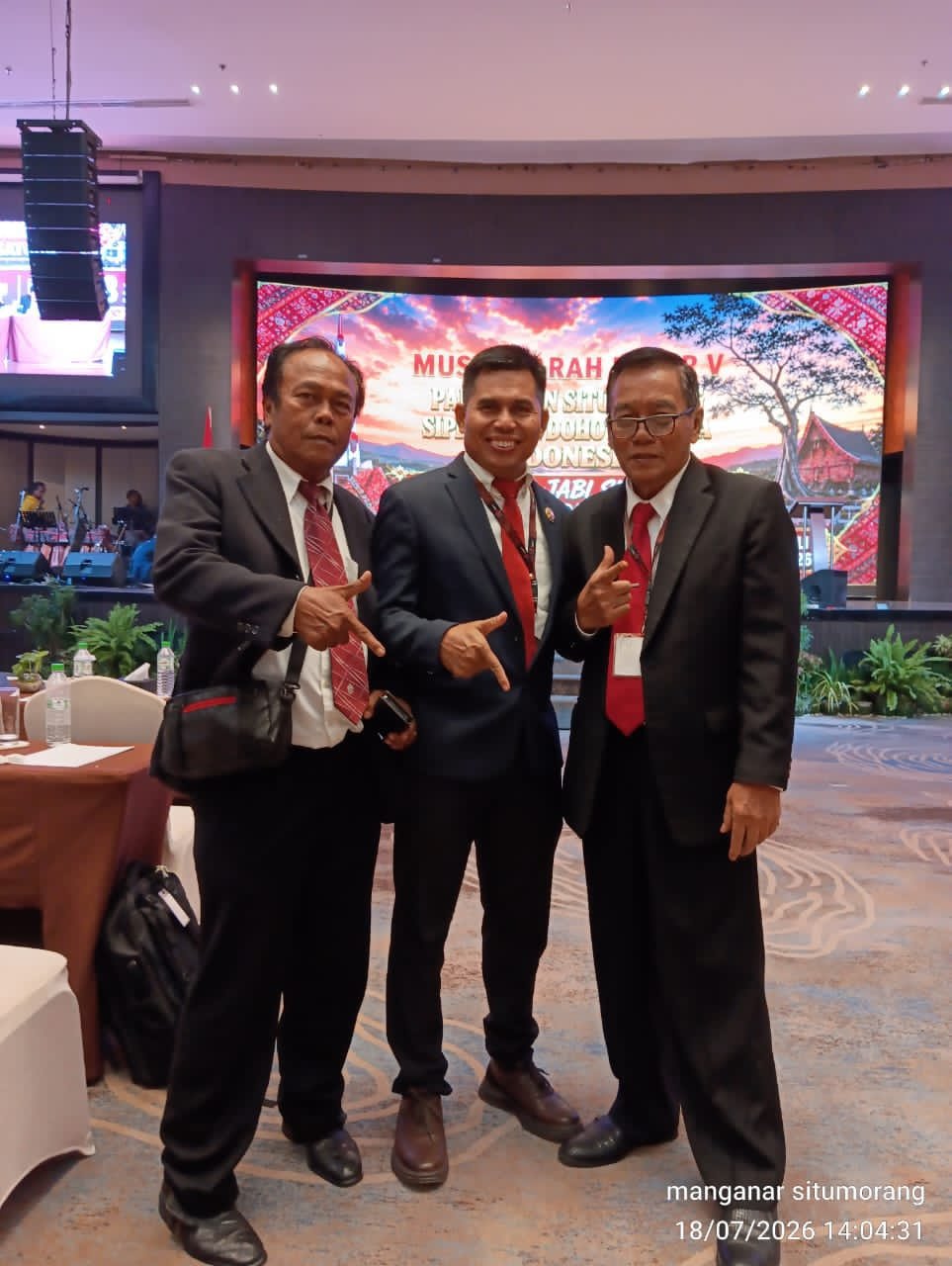 Tumpak Situmorang Ucapkan Selamat Atas Terpilihnya Sudung Situmorang Menjadi Ketua PSSAB 2026–2031, Semoga PSSAB Memberikan Kontribusi Besar Untuk Keluarga dan Bangsa Tumpak Situmorang Ucapkan Selamat Atas Terpilihnya Sudung Situmorang Menjadi Ketua PSSAB 2026–2031, Semoga PSSAB Memberikan Kontribusi Besar Untuk Keluarga dan Bangsa