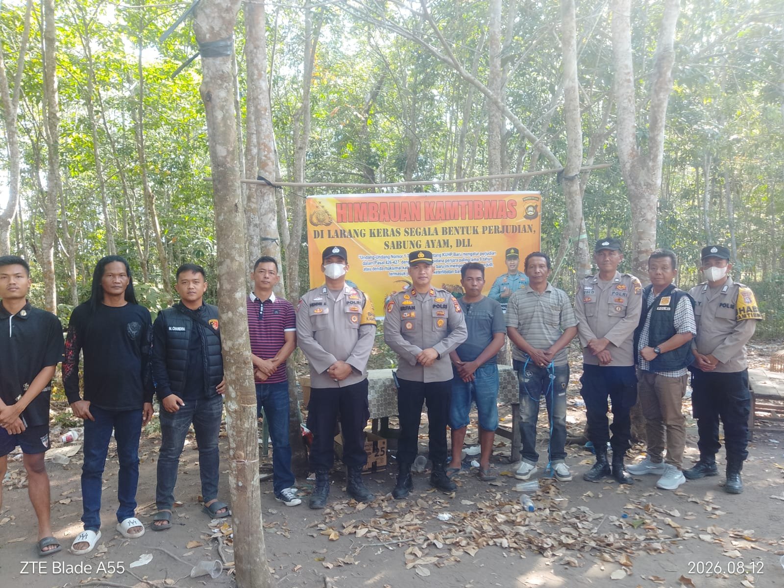 RESPON CEPAT LAPORAN WARGA, POLSEK RANTAU ALAI BONGKAR DUGAAN ARENA SABUNG AYAM DI KELAMPAIAN RESPON CEPAT LAPORAN WARGA, POLSEK RANTAU ALAI BONGKAR DUGAAN ARENA SABUNG AYAM DI KELAMPAIAN