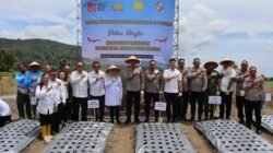 Polri Dukung Swasembada Pangan, Polresta Deli Serdang Laksanakan Penanaman Bawang Putih Serentak Di 17 Provinsi Polri Dukung Swasembada Pangan, Polresta Deli Serdang Laksanakan Penanaman Bawang Putih Serentak Di 17 Provinsi