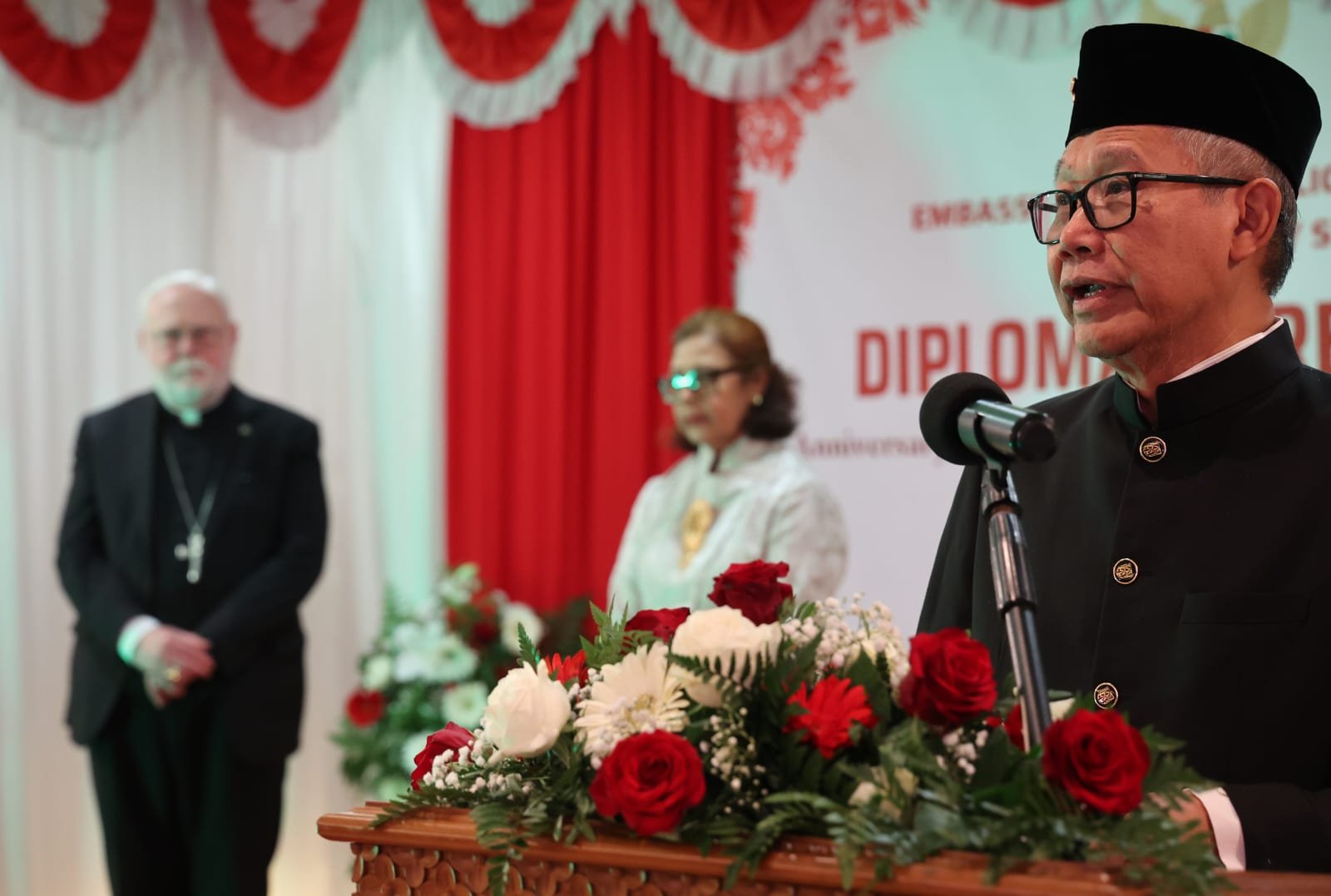 INDONESIA DAN TAKHTA SUCI SEPAKAT INTERNASIONALISASIKAN NILAI-NILAI PANCASILA