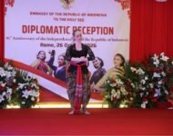 INDONESIA DAN TAKHTA SUCI SEPAKAT INTERNASIONALISASIKAN NILAI-NILAI PANCASILA