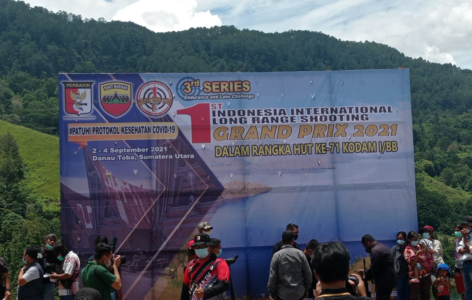 Panglima Kodam I/Bukit Barisan Mayjend TNI Hassanudin, SIP, MM Membuka Kejuaraan Menembak 1st Indonesia Long Range Shooting Grand Prix 2021 Turut Dihadiri Oleh Bupati Simalungun Radiapoh Hasiholan Sinaga, SH Panglima Kodam I/Bukit Barisan Mayjend TNI Hassanudin, SIP, MM Membuka Kejuaraan Menembak 1st Indonesia Long Range Shooting Grand Prix 2021 Turut Dihadiri Oleh Bupati Simalungun Radiapoh Hasiholan Sinaga, SH