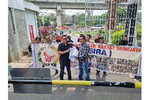 SIRA Datangi Kejati Terkait Laporan Atas Dugaan KKN Pengelolaan keuangan Negara