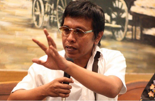 SIAPA PEMBUNUH UMKM? SIAPA PEMBUNUH UMKM?
