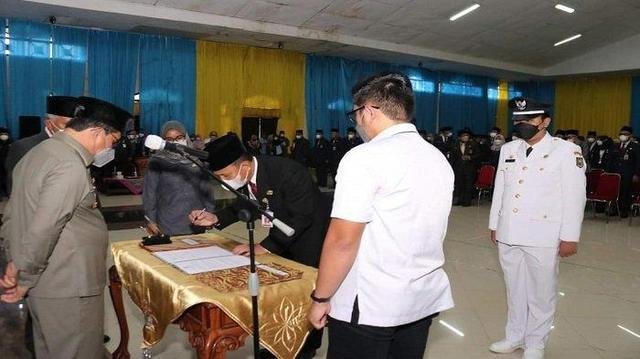 Dilantik Wako Nanan, Johan Sitepu Resmi Jabat Kadiskominfo Lubuklinggau