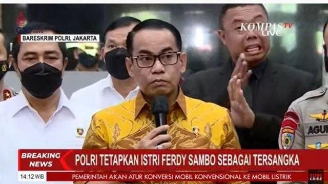 BREAKING NEWS Kasus Pembunuhan Brigadir J: Putri Candrawathi Istri Ferdy Sambo Jadi Tersangka