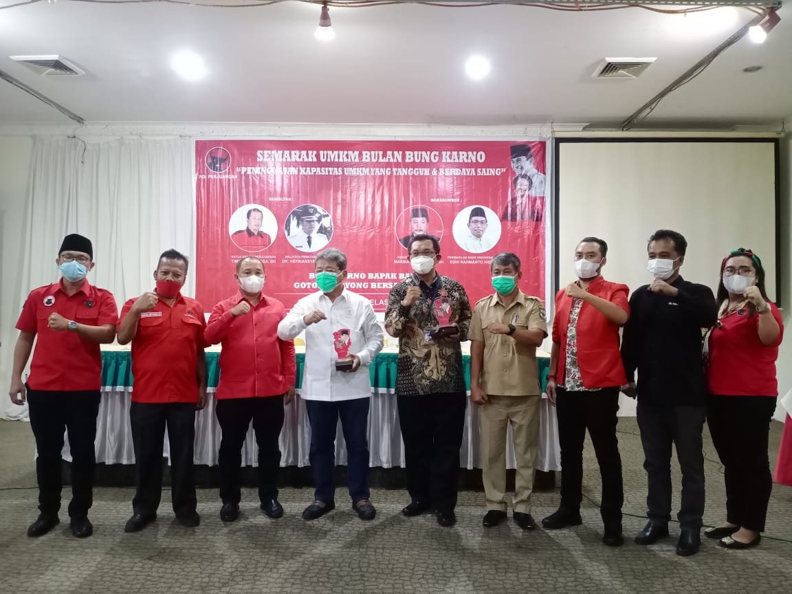 Marsiaman Saragih, SH Menyemangati Pelaku UMKM Di Kota Pematangsiantar