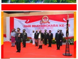 KASDAM II/SRIWIJAYA HADIRI UPACARA HUT KE-75 BHAYANGKARA DI POLDA SUMSEL