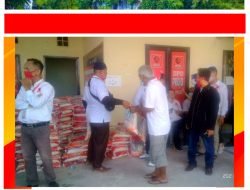 Kadinsos Sumsel Salurkan 4 Ton Bantuan Beras PPKM dari Gubernur Sumsel Kepada DPD Projo Sumsel
