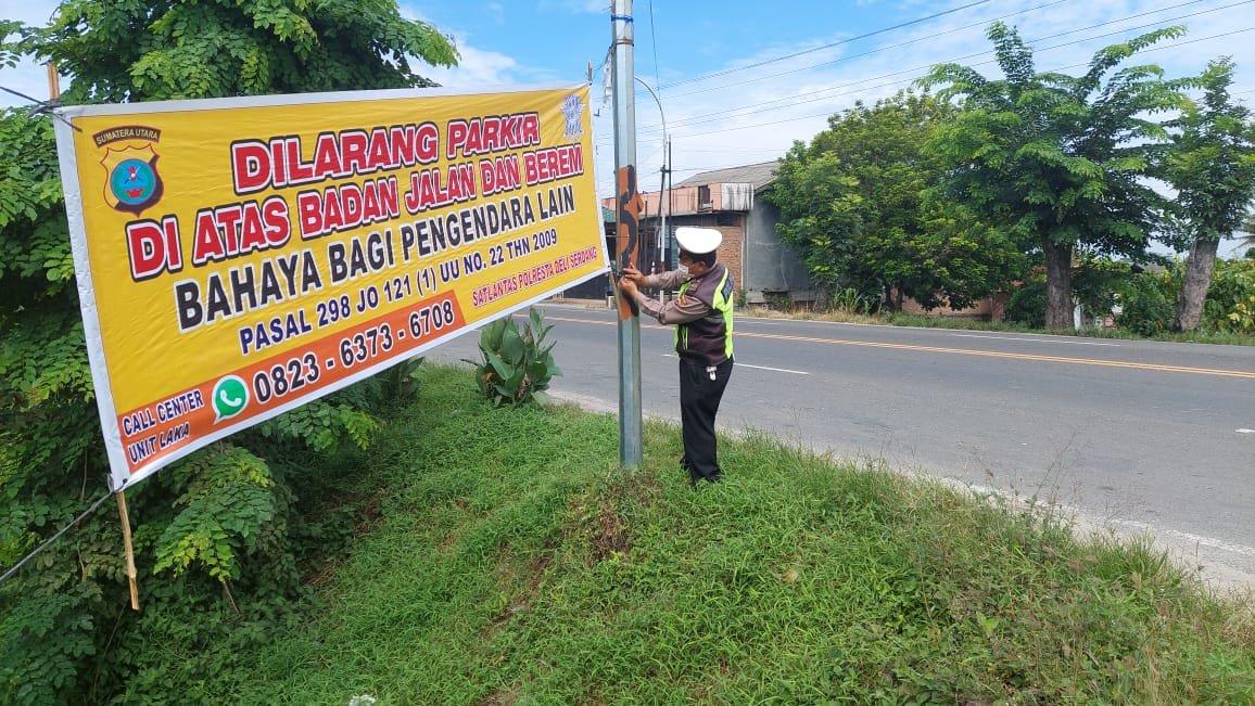 Polresta Deli Serdang Giat Operasi Zebra Sekaligus Sosialisasi Di Sekolah Polresta Deli Serdang Giat Operasi Zebra Sekaligus Sosialisasi Di Sekolah