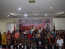 DEWAN PIMPINAN CABANG PARTUHA MAUJANA SIMALUNGUN KOTA PEMATANGSIANTAR GELAR SOSIALISASI DAN PELATIHAN PAKAIAN ADAT.