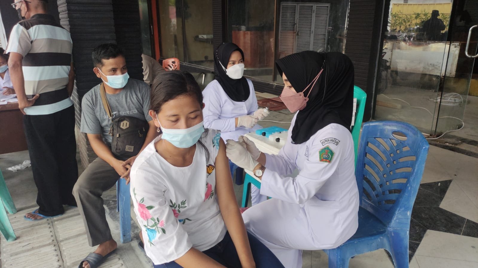 Ops Keselamatan Toba 2022, Polresta Deli Serdang Berikan Edukasi Dan Vaksinasi Massal Ops Keselamatan Toba 2022, Polresta Deli Serdang Berikan Edukasi Dan Vaksinasi Massal