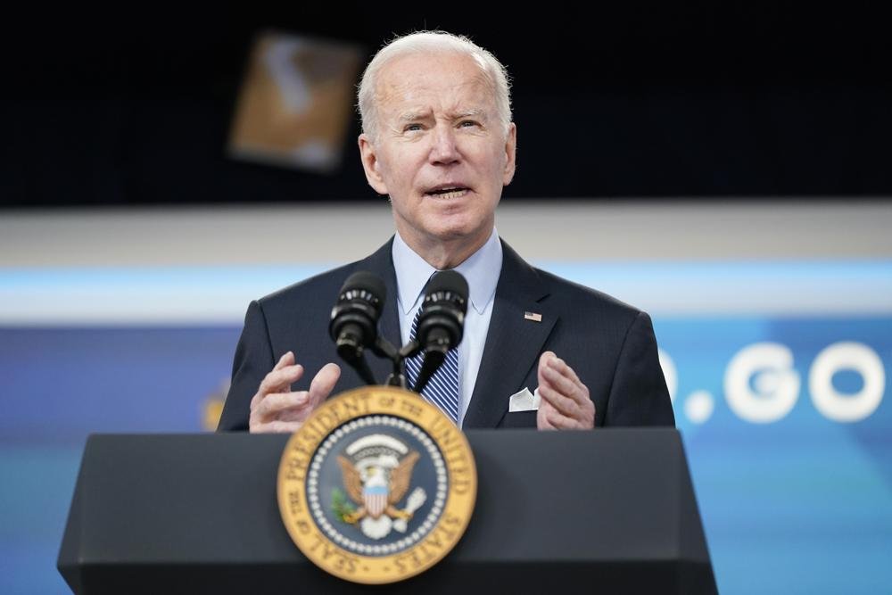 Biden Berencana Manfaatkan Cadangan Minyak untuk Mengendalikan Harga Gas