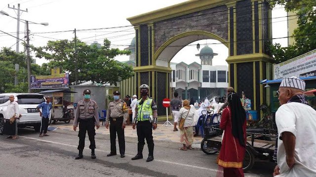 Polresta Deli Serdang Laksanakan Pengamanan Sholat Ied Polresta Deli Serdang Laksanakan Pengamanan Sholat Ied