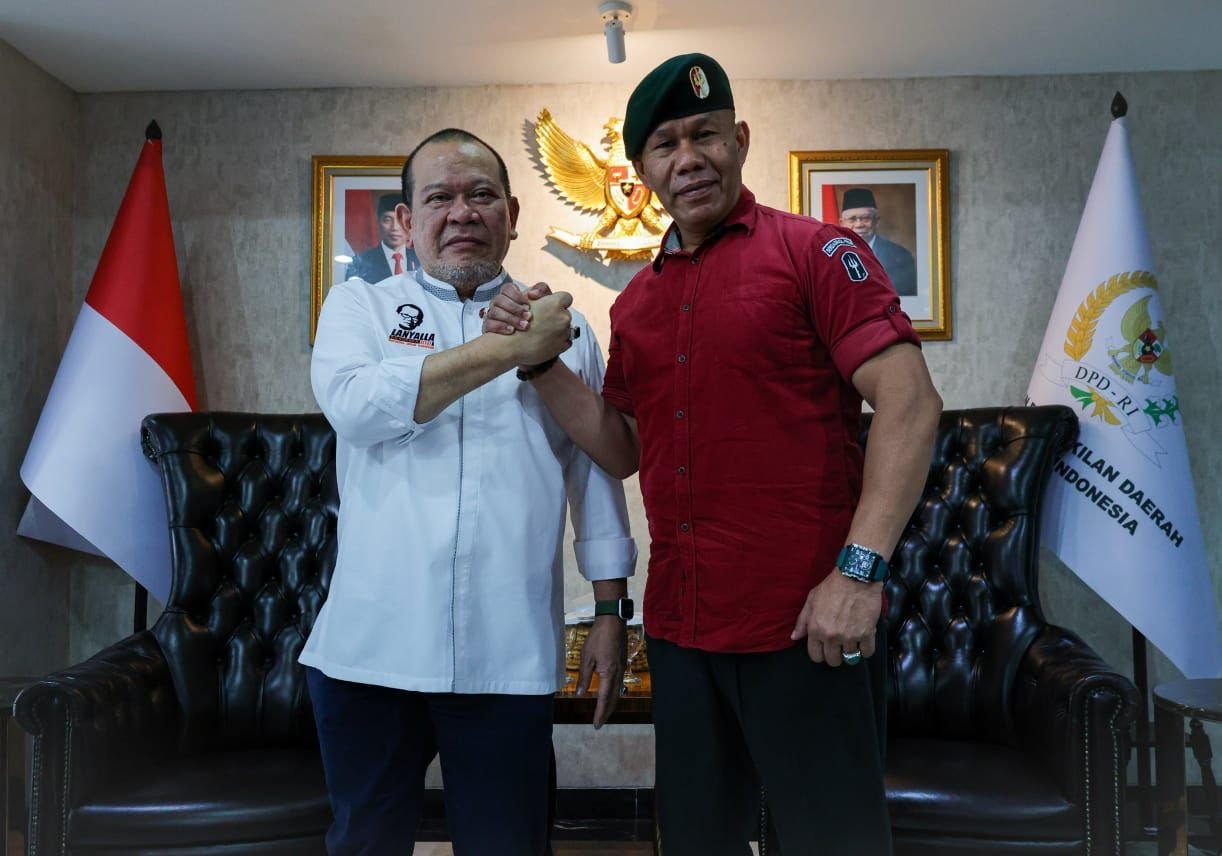 Silaturahmi ke Ketua DPD RI, Ruslan Buton Prihatin dengan Kondisi Bangsa Silaturahmi ke Ketua DPD RI, Ruslan Buton Prihatin dengan Kondisi Bangsa