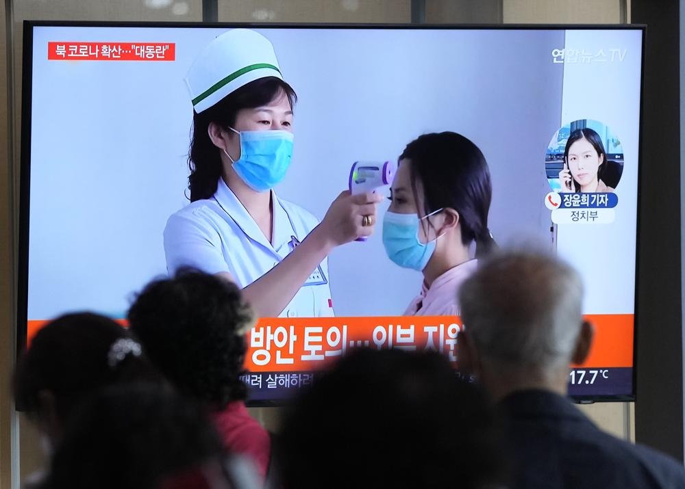 Korea Utara Laporkan 15 Orang lagi yang Diduga Meninggal karena COVID 19 Korea Utara Laporkan 15 Orang lagi yang Diduga Meninggal karena COVID 19