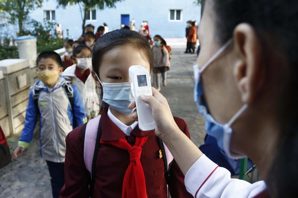 Ketidakpercayaan yang Meluas atas Tingkat Kematian COVID yang Kecil di Korea Utara Ketidakpercayaan yang Meluas atas Tingkat Kematian COVID yang Kecil di Korea Utara