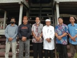 SURAT TERBUKA MASYARAKAT ADAT SIMALUNGUN KEPADA BUPATI SIMALUNGUN RADIAPOH HASIHOLAN SINAGA