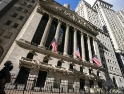 Pasar Jatuh di Seluruh Dunia, Pasar Beruang Menggeram di Wall Street