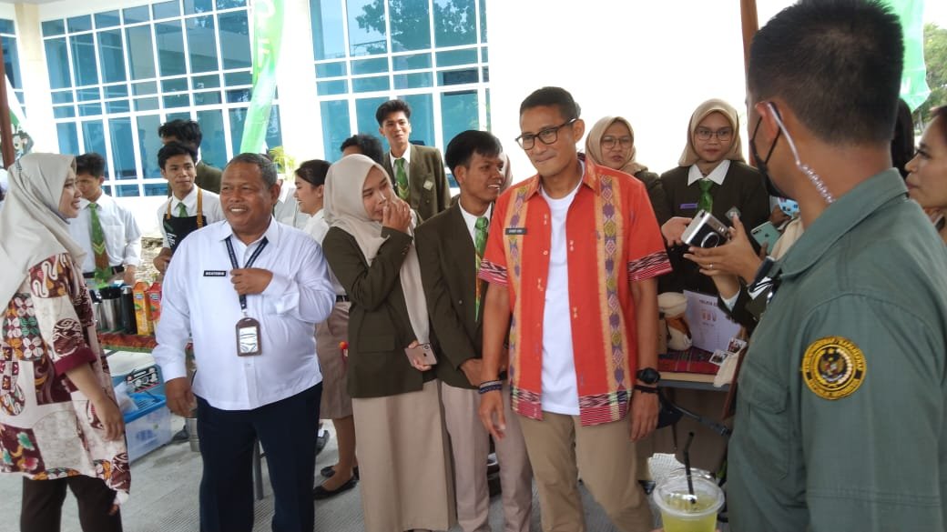 Polsek Percut Sei Tuan Pam Menteri Pariwisata Resmian Gedung Rektorat Poltekpar Polsek Percut Sei Tuan Pam Menteri Pariwisata Resmian Gedung Rektorat Poltekpar