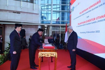 Bank Sumsel Babel Resmi Miliki Komisaris dari Bangka Belitung Bank Sumsel Babel Resmi Miliki Komisaris dari Bangka Belitung