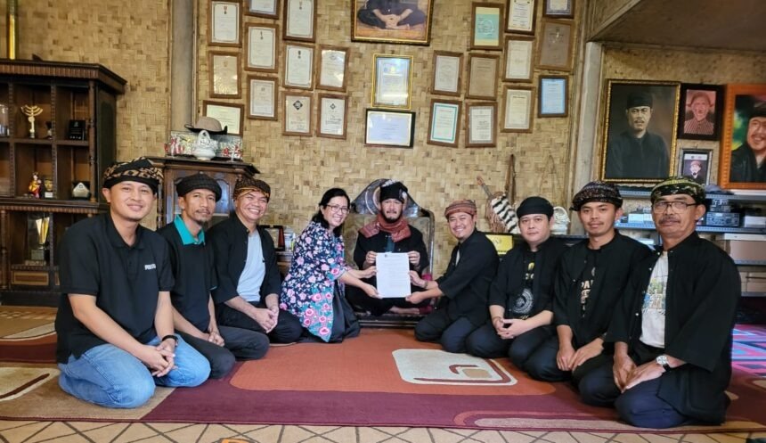 BUMKA Hadir Menjaga dan Melestarikan Asset Budaya Indonesia BUMKA Hadir Menjaga dan Melestarikan Asset Budaya Indonesia