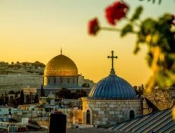 Paus Fransiskus Garisbawahi Nilai Universal Yerusalem dalam Pidatonya kepada Warga Palestina