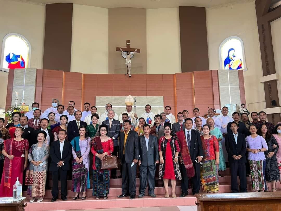 Punguan Katolik Batak Nias Sumatera Selatan ( PKBNSS ) mengadakan Acara Paskah dan Penggantian Pengurus periode 2023-2027 di gereja St. Petrus Sako Palembang