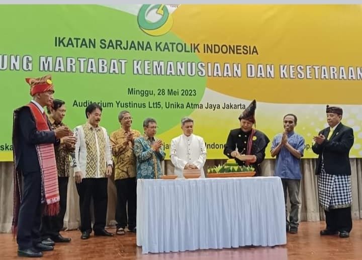 Dies Natalis ISKA Ke-65, Gubernur Lemhannas: Pancasila Bentengi Indonesia dari Pertarungan Global Dies Natalis ISKA Ke-65, Gubernur Lemhannas: Pancasila Bentengi Indonesia dari Pertarungan Global