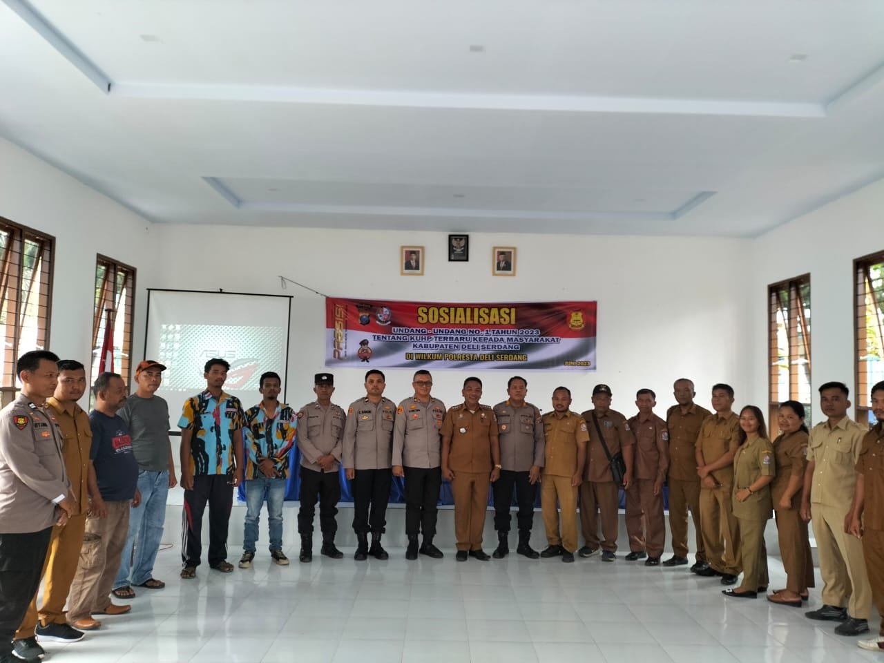 Polresta Deli Serdang Sosialisasi Hukum Terkait UU No. 1 TA. 2023 kepada Masyarakat Polresta Deli Serdang Sosialisasi Hukum Terkait UU No. 1 TA. 2023 kepada Masyarakat