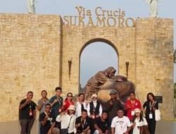 Peserta IYD III Palembang Berpanas Ria Di Tengah Teriknya Matahari Via Crucis Sukomoro