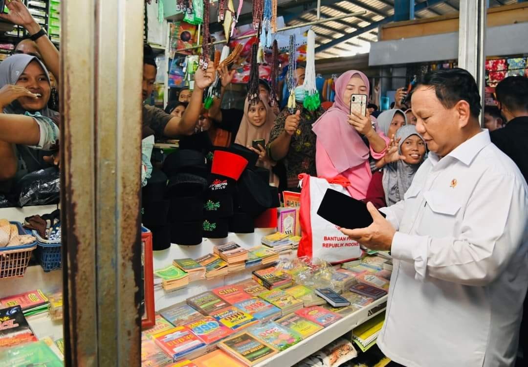 Di Jateng, Para Pedagang Pendukung Jokowi Alihkan Dukungan ke Prabowo
