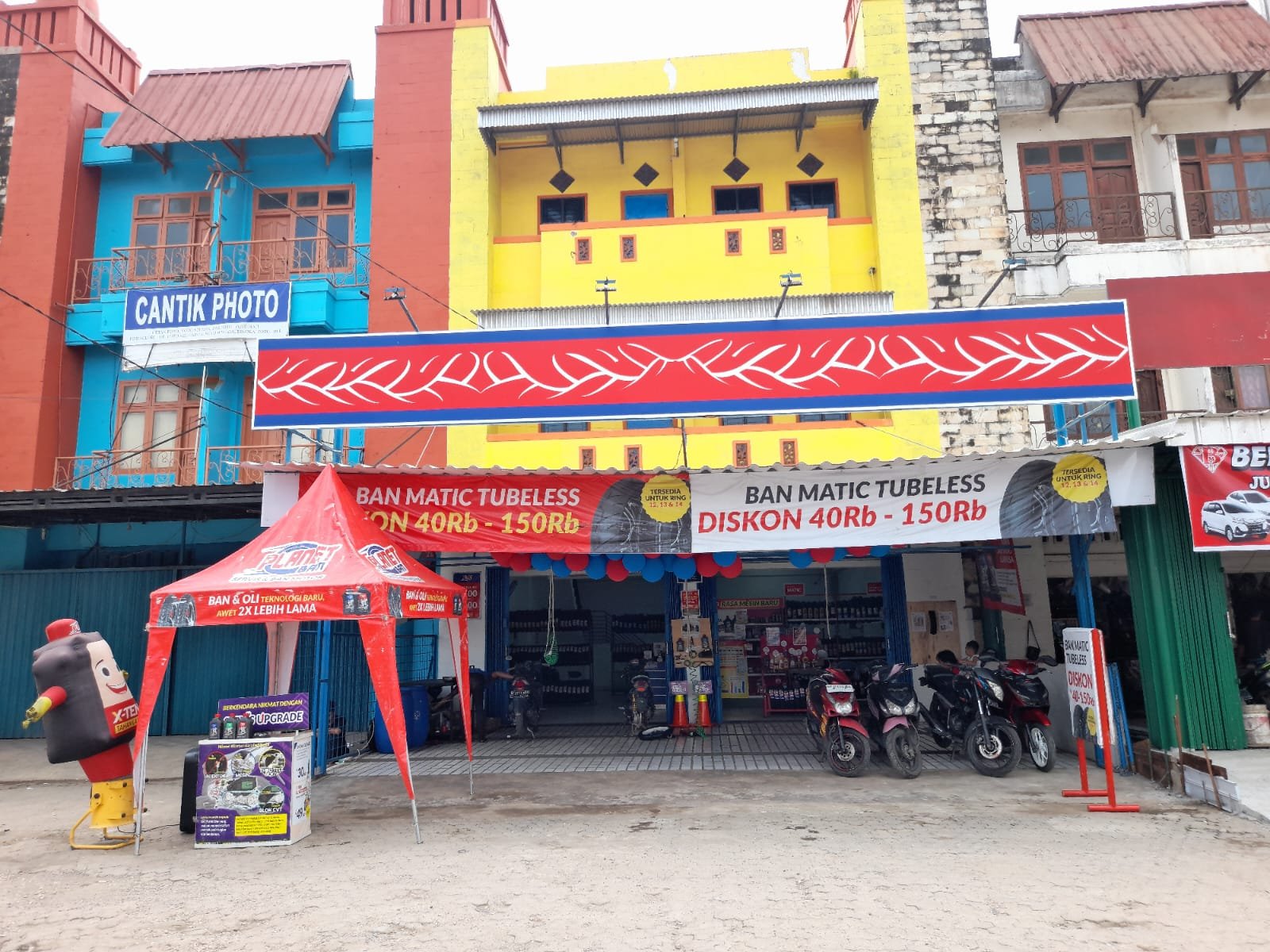 Planet Ban Simpang Kades Re Launching Untuk Perawatan Kendaraan Roda Dua