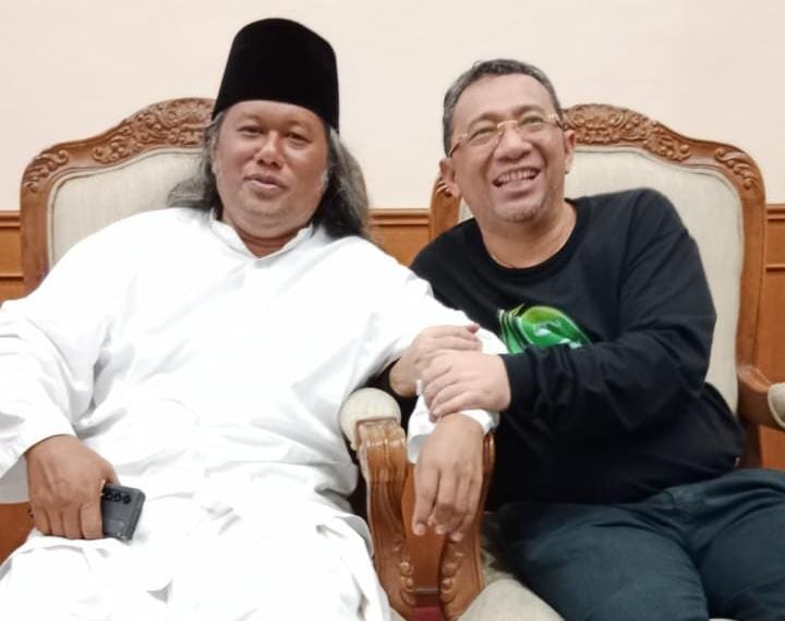 Gus Muwafiq: Raden Rahmat atau Sunan Ampel adalah Guru Kebangsaan dan Peradaban Nusantara Gus Muwafiq: Raden Rahmat atau Sunan Ampel adalah Guru Kebangsaan dan Peradaban Nusantara