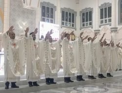 Keuskupan Agung Palembang Tahbiskan 2 Diakon dan 8 Imam Baru