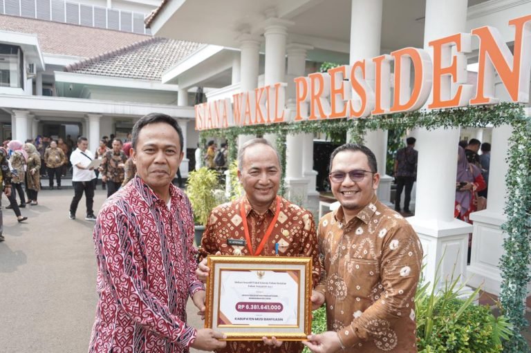 Berhasil Turunkan Kemiskinan Ekstrem, Pemkab Muba Dapat Reward Miliaran Rupiah