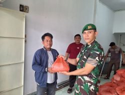 Yonif 121/MK Peduli Korban Banjir Di Desa Sugiharjo Kecamatan Batang Kuis