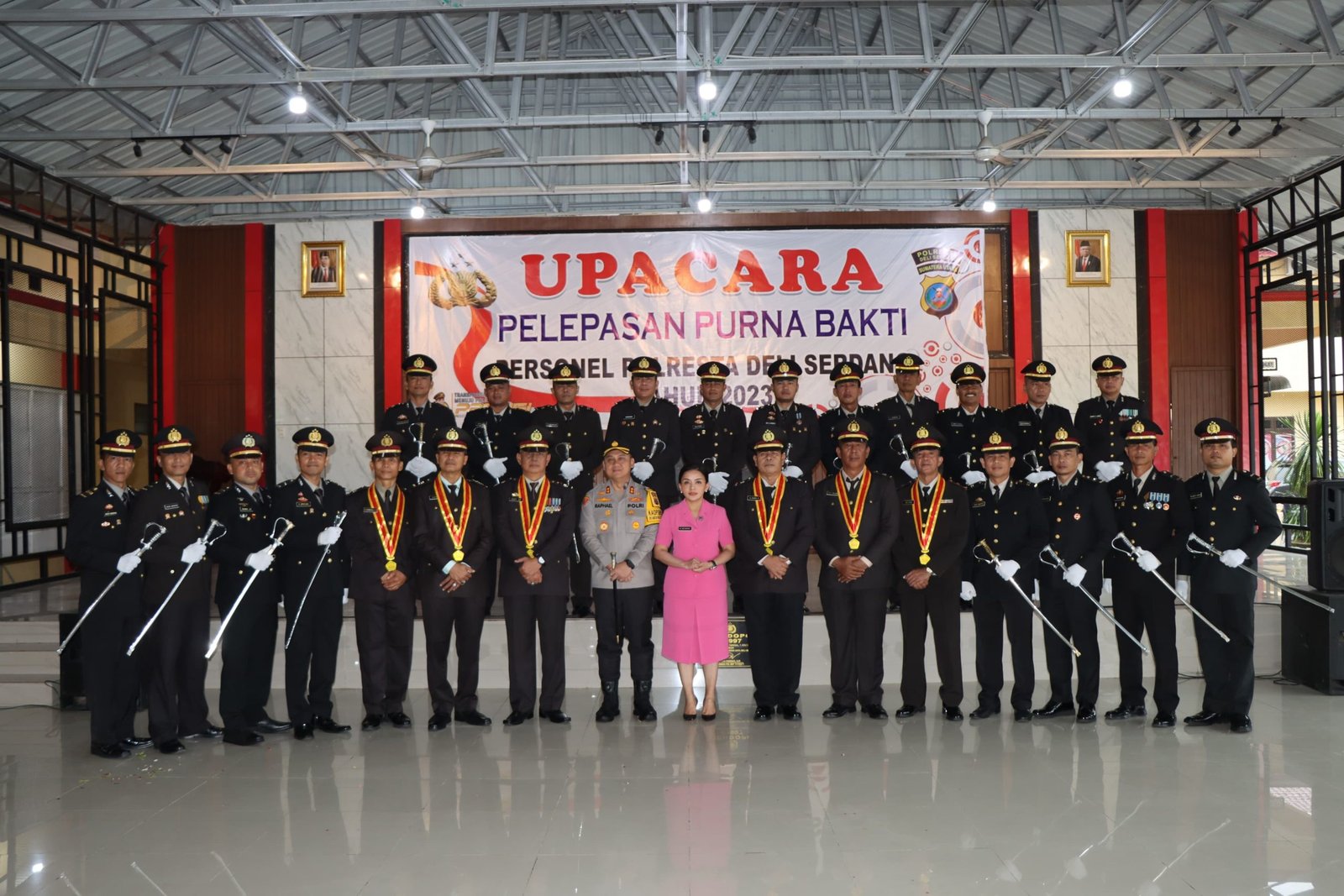 Kapolresta Deli Serdang Pimpin Upacara Purna Bakti