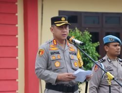 Kapolresta Deli Serdang Pimpin Upacara Kenaikan Pangkat Personil Polresta Deli Serdang