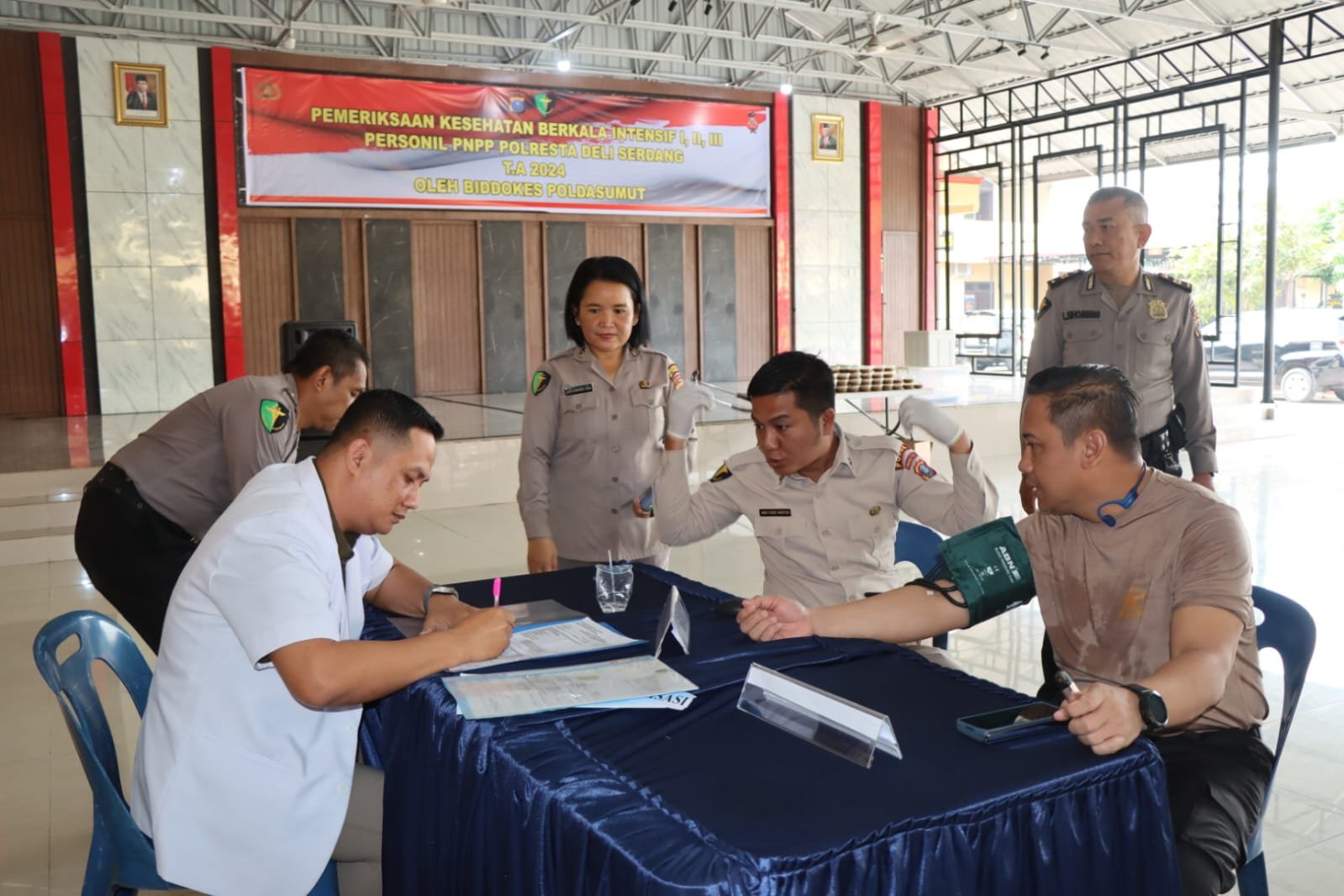 Polresta Deli Serdang Cek Kesehatan Personil Secara Berkala Polresta Deli Serdang Cek Kesehatan Personil Secara Berkala