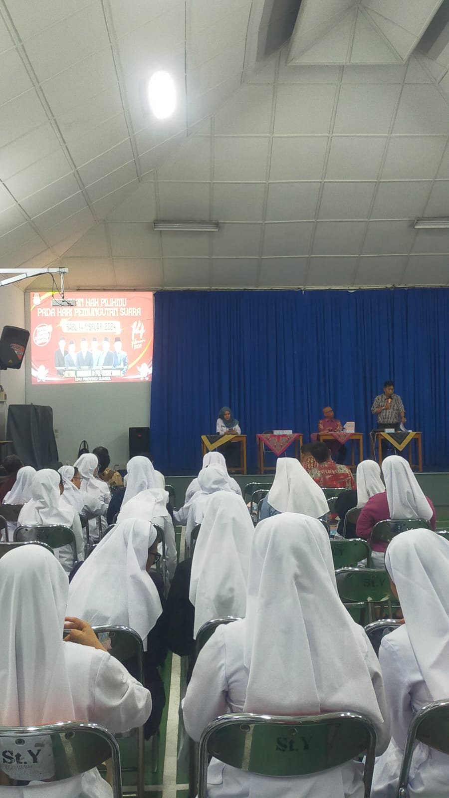 KPU Sumsel Lakukan Sosialisasi PEMILU ke Masyarakat Katolik di Aula Gereja St Yoseph Palembang KPU Sumsel Lakukan Sosialisasi PEMILU ke Masyarakat Katolik di Aula Gereja St Yoseph Palembang