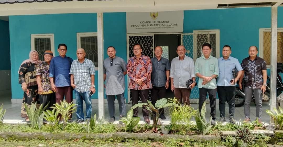 Komisi Informasi Provinsi Sumatera Selatan Menerima Kunjungan Anggota DPRD Provinsi Babel Komisi Informasi Provinsi Sumatera Selatan Menerima Kunjungan Anggota DPRD Provinsi Babel